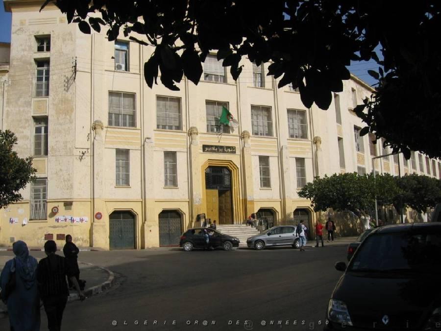 156-ORAN-Juin06-le college ARDAILLON.jpg